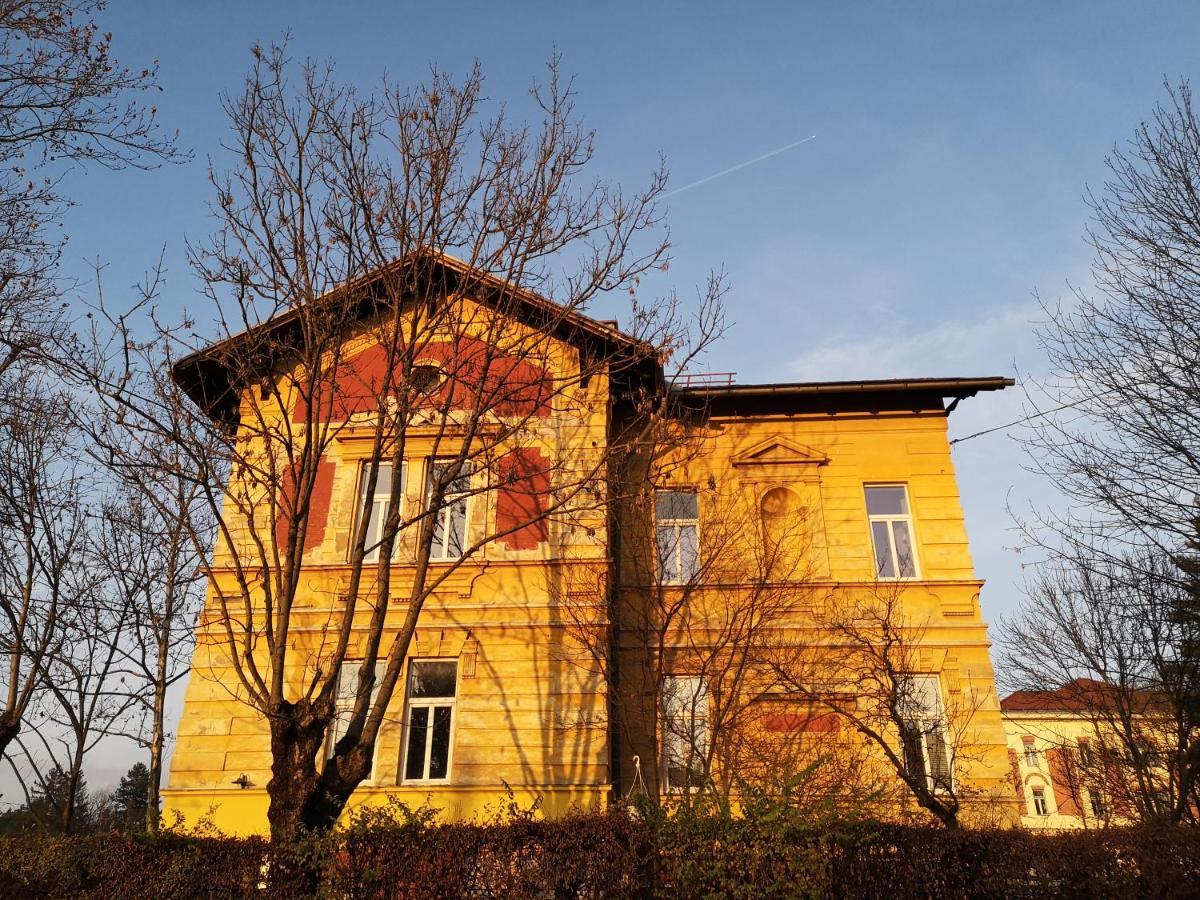 Vila Veselova, Ljubljana City Center Hostel Εξωτερικό φωτογραφία